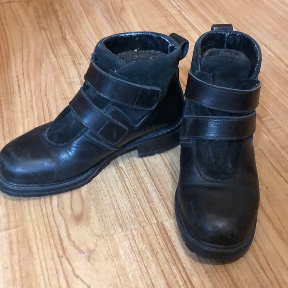 L.L.Bean insulated trendy boots - Picture 3 of 6